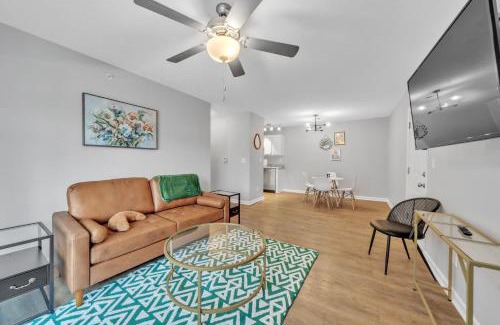 New Albany Apartamento | Stonecrest 717, 2bd Apt I Free Parking I Pool