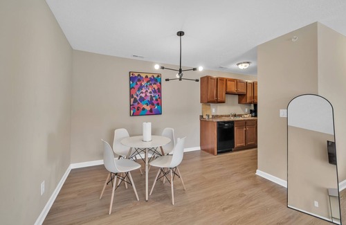 New Albany Apartamento | Stonecrest 822, 2Bd Apt I Free Parking I Pool