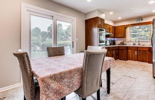 Lithonia Casa | Stonecrest Family Home Close to Panola Mountain!