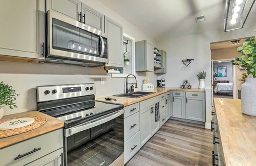 Lithonia Apartamento | Stonecrest Getaway ~ 18 Mi to Atlanta!