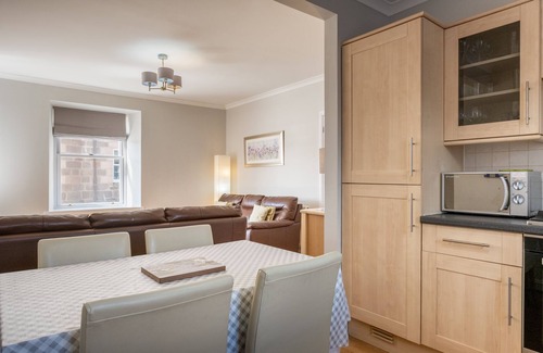 Stonehaven Apartamento | Stonehaven Home with a spectacular harbor view.