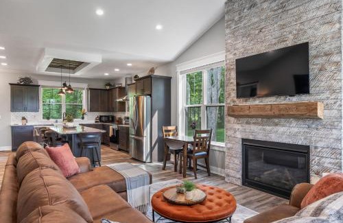 Egg Harbor Casa | Stonehedge View by Simple Life Rentals