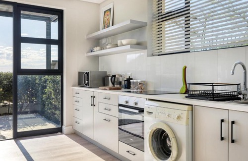 Westlake Apartamento | Stonehurst Views - 1 Bed Flatlet
