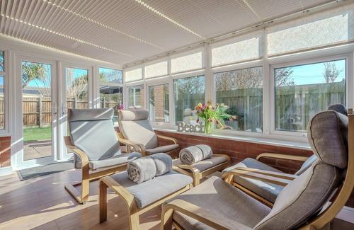 Bacton Apartamento | Stones Throw by East Ruston Cottages