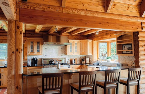 Meadows Of Dan Cabina | Stunning Turnip Patch Cabin - Huge Deck with Polly Furniture and Hot Tub