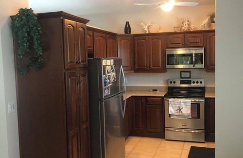 Bonita Springs Casa | ¡Detener! Mira esta hermosa casa con piscina cerca de las playas