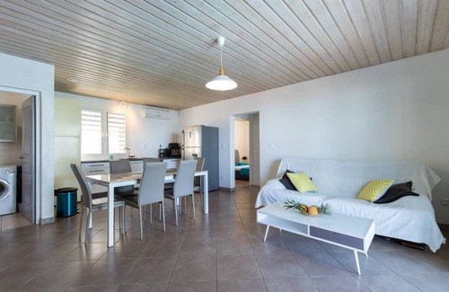 Petite-Ile Villa | Casa 6 pers, magnífica vista al mar, piscina privada climatizada