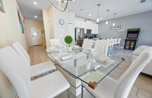 Panorama City Casa | Storey Lake Resort Vacation Townhome - includes resort clubhouse amenity access