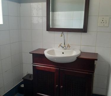 Rustenburg Cama Y Desayuno | STORGE LODGE AND EVENTS VENUE