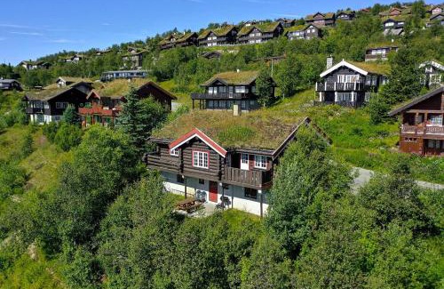 Beitostolen Casa | Storhytte nær alpinbakken med 6 soverom og badstu