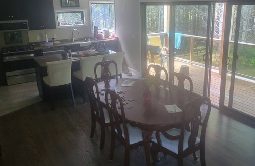 Empire Casa | Storied Two Bedroom in the heart of the Sleeping Bear Sand Dunes