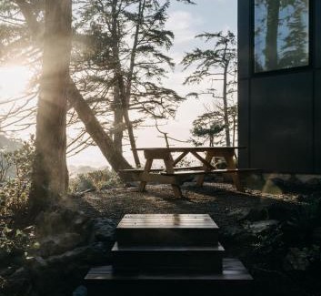 Ucluelet Casa | Storm Cove Suites