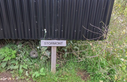 Pocklington Cabaña | STORMONT HUT, with a garden in Pocklington