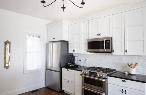 Evergreen Cabina | Wow View NewBuild Cabin/Luxe Saltwater Hot Tub/Walk to Trails/30min to Red Rocks
