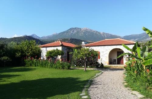 Lefktron Casa | Stoupa's Paradise