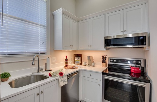 Downtown Apartamento | Stovall #2 | 4.5mi to Augusta National & walkable downtown!