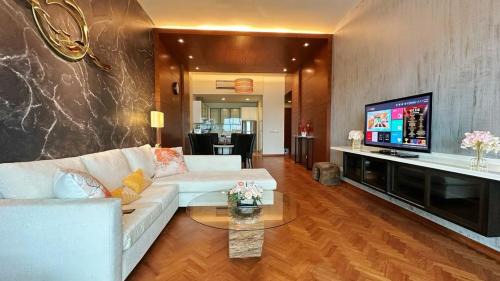 Seri Tanjung Pinang Apartamento | Straits Quay Highest & Wonderful Seaview Suite