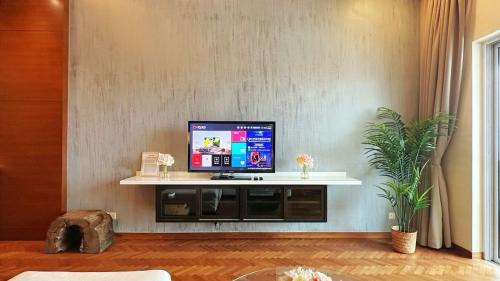 Seri Tanjung Pinang Apartamento | Straits Quay Highest & Wonderful Seaview Suite