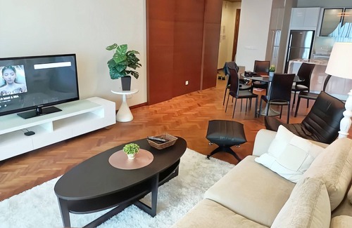 Seri Tanjung Pinang Apartamento | Straits Quay Marina Suites Penang
