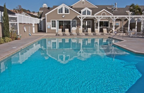 Dana Point Condominio | Strand Beach Level Level Condo steps a Strand Beach - Unidad Light & Bright