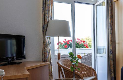Ostseebad Kuhlungsborn Hotel | Strandhaus WOTAN