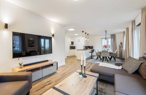 Rosenhagen Apartamento | Strandkorb Rosenhagen - light-flooded 5-star apartment near the beach