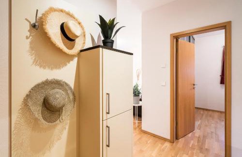 Ostseebad Ahrenshoop Apartamento | Strandleben 01 - Georg Grosz