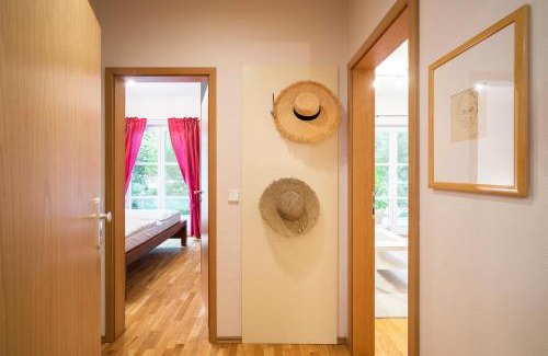 Ostseebad Ahrenshoop Apartamento | Strandleben 02 - Dora Koch-Stetter