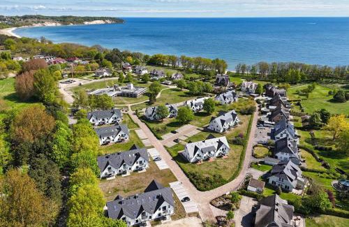 Lobbe Apartamento | strandnahe FeWo mit Balkon, gratis Nutzung vom AHOI Erlebnisbad und Sauna in Sellin - Rex Rugia FeWo 11-6