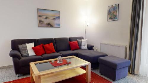 Binz Apartamento | strandnahe FeWo mit Schwimmbad im Haus, a cappella 68,Binz