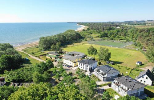 Gohren Casa | strandnahes Haus, Balkon, gratis Nutzung vom AHOI Erlebnisbad und Sauna in Sellin- Villa Playa