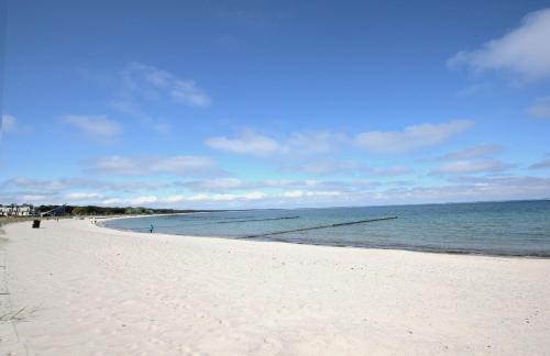 Glowe Apartamento | Strandvilla Böck FeWo 10 strandnah, Balkon, Meerblick