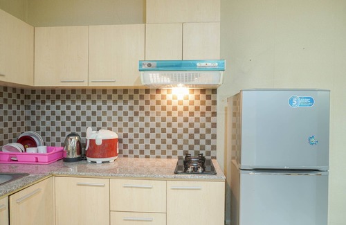 Kampung Bali Apartamento | Strategic 1BR The Boulevard Apartment with Luxurious Design