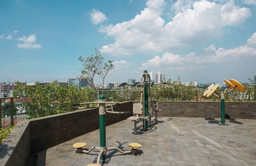 Cikini Apartamento | Strategic 2BR Private Lift at Menteng Park Apartment