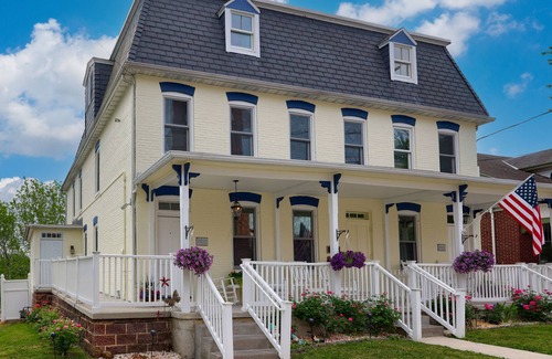 Gettysburg Casa | Stratton House-Explore Historic District W/Battlefield Overlook-Unique 4BR/2BA