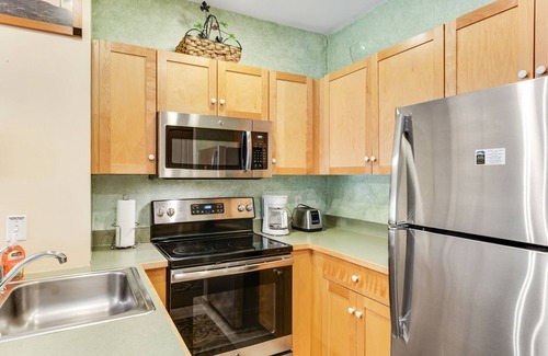 Stratton Mountain Casa | Condominio en Stratton Mountain con piscina compartida, bañeras de hidromasaje y sauna - Paseo a ascensores