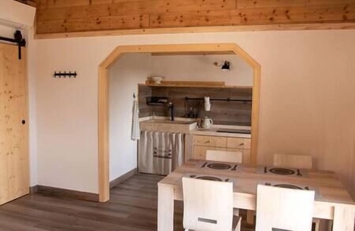 Mercato Saraceno Casa | Straw apartment