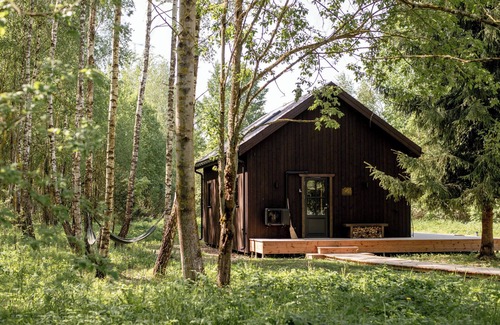Gratiskes Cabina | Straw Bale Cabin in Nature