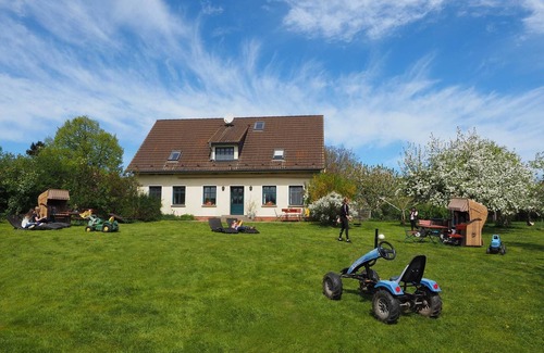 Dargen Apartamento | Suelo de paja - Ferienhof Hafflandsichten