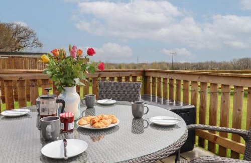 Holsworthy Casa | Strawberry Bank - Nuthatch