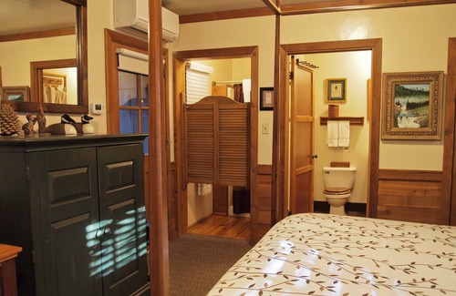 Idyllwild Cama Y Desayuno | Strawberry Creek Inn Bed & Breakfast