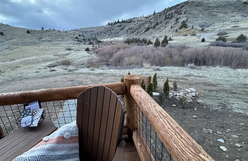 Madison County Casa | Streamside Cabin by the Madison River in SW MT sleeps 6