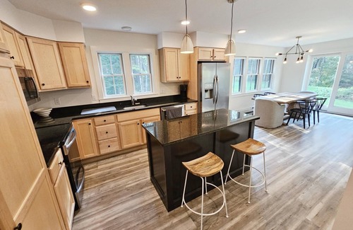 Stowe Hollow Casa | Streamside Hollow - Stowe Retreat in the Woods