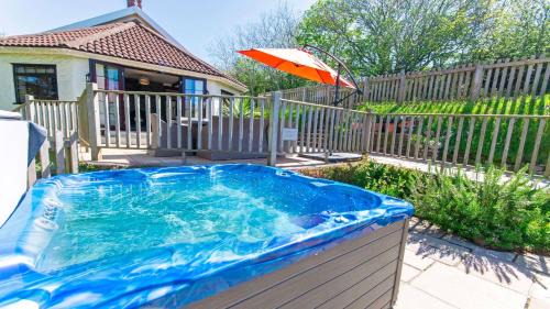 Georgeham Casa | Streamways Nr Croyde - Large country cottage with valley views, Hot Tub option and private garden cabin, sleeps 12-16
