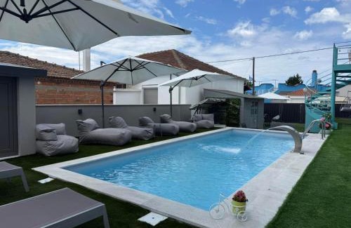 Keramoti Casa | STREET 90 Lux Aparts