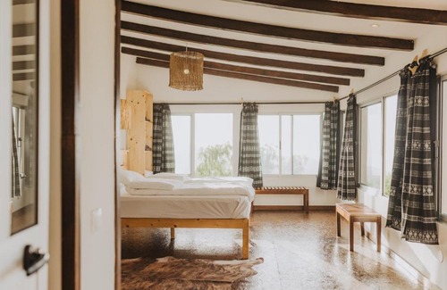 Santiago Cabina | Strela Mountain Lodge
