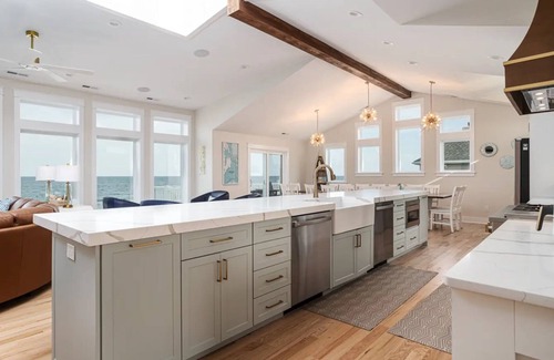 Whalehead Beach Casa | Stretch of Heaven J11059 - New Oceanfront - Private Pool w Direct Beach Access