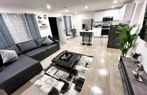 Gateway District Apartamento | Stripside escape