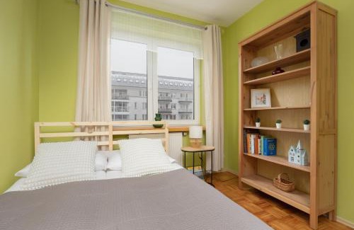 Ursynow Apartamento | Stryjeńskich Cozy Apartment with Balcony in Warsaw Ursynów district by Noclegi Renters