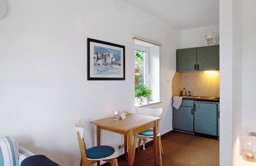 Klein Bollhagen Apartamento | Apartamento-estudio 'Fewo Ostseeblau - Fulgenhaus' con balcón
